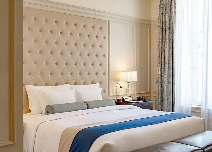 Atlantis Suite Near Delhi Airport