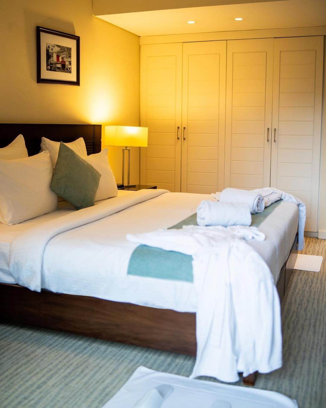 Atlantis Suite Near Delhi Airport Hotel